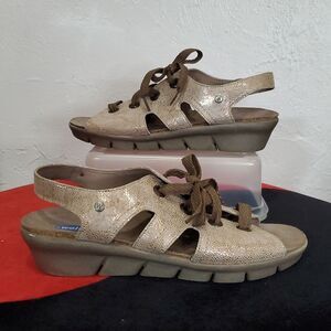 Wolky Women's Cream Sandals Size 43 Or 12
